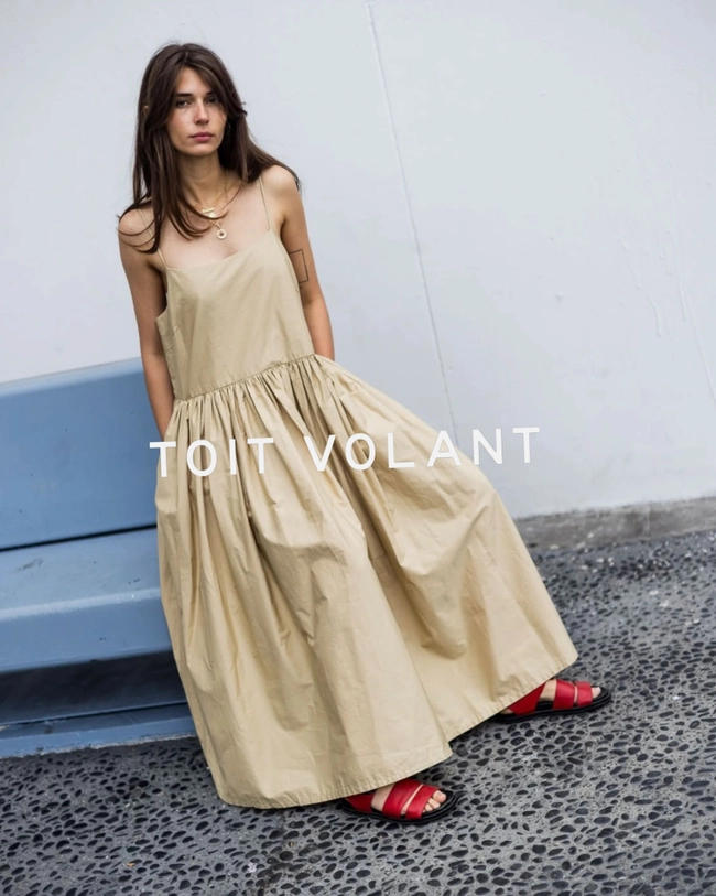 TOIT VOLANT