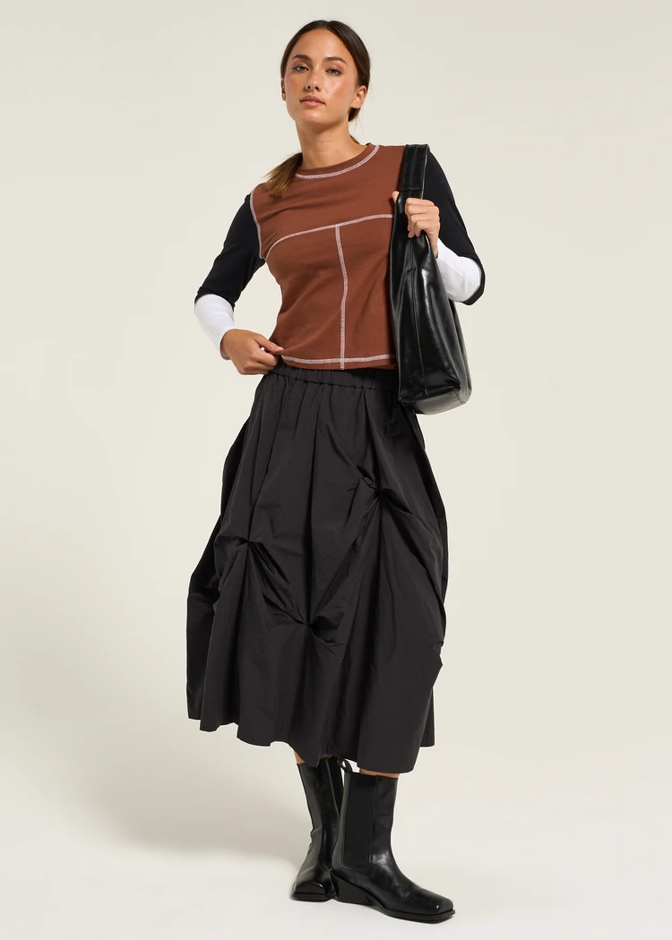スカート OMMO RANDOM GATHER BALLOON SK MONROE BALLOON SKIRT IN BLACK | Yumi Row | BNTO